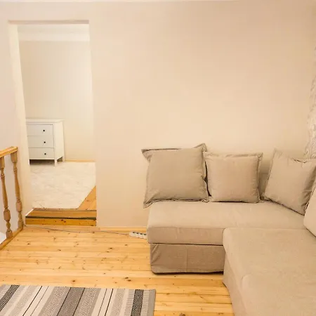Csarnok Loft *