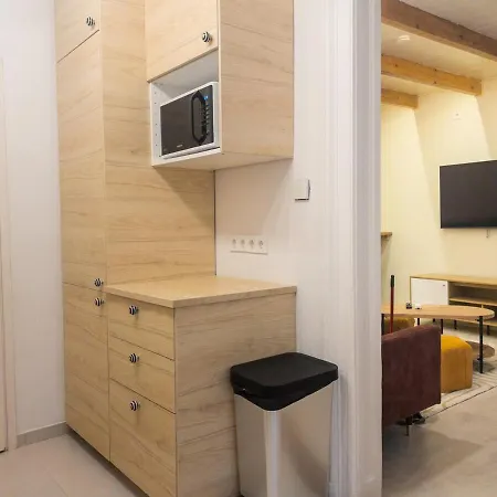 Csarnok Loft شقة